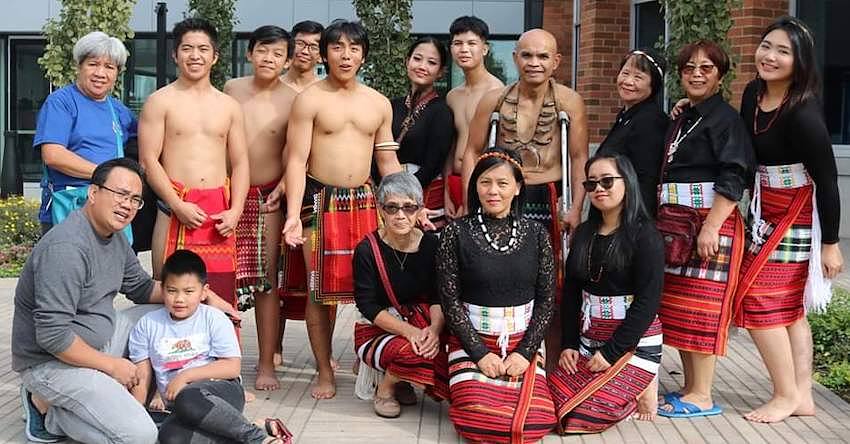 Group photo in traditional outfits from the Philippines
